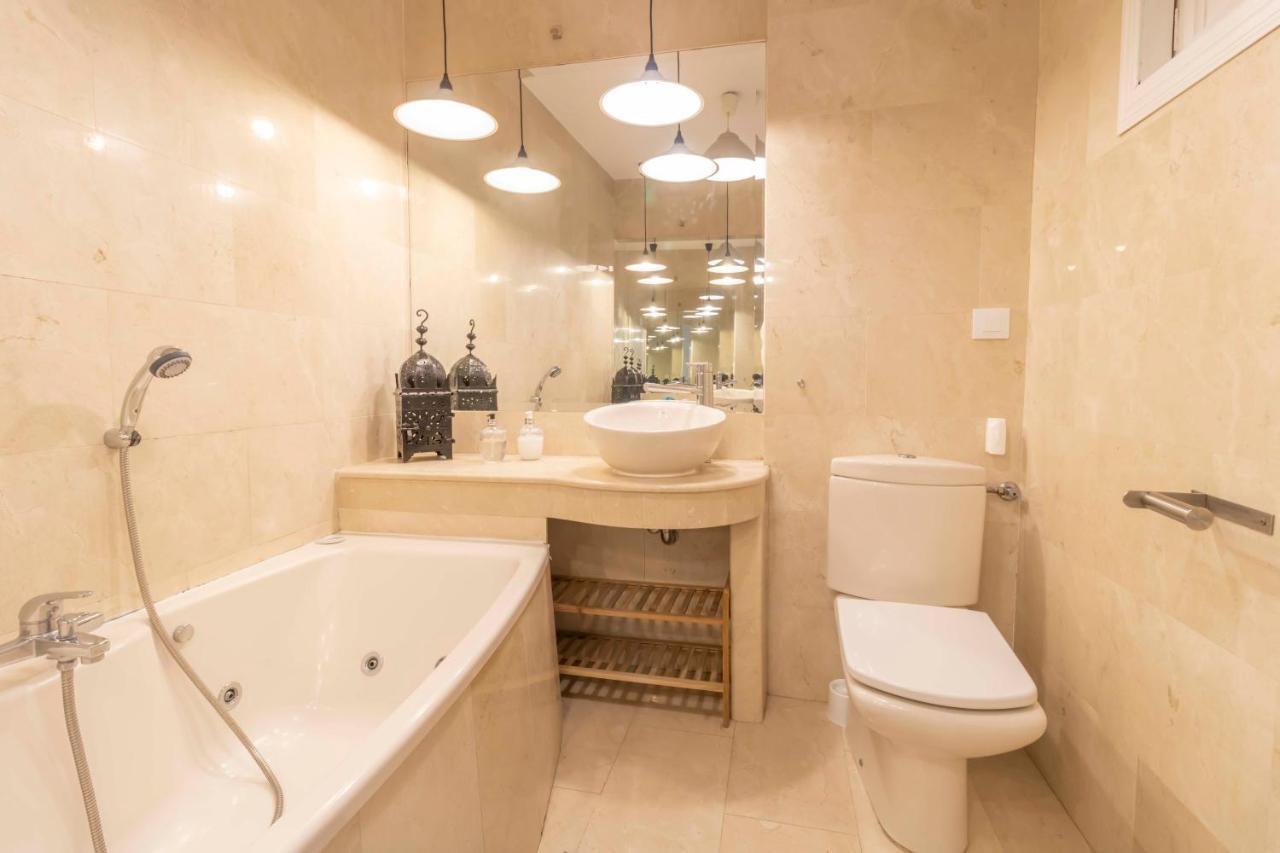 House -Rooftop&Jacuzzi -Stayinseville Ngoại thất bức ảnh