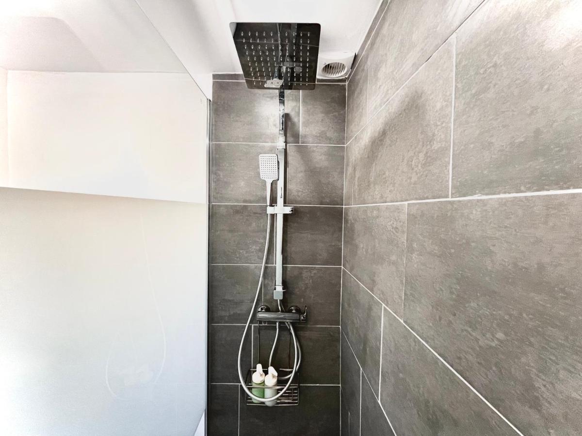 House -Rooftop&Jacuzzi -Stayinseville Ngoại thất bức ảnh