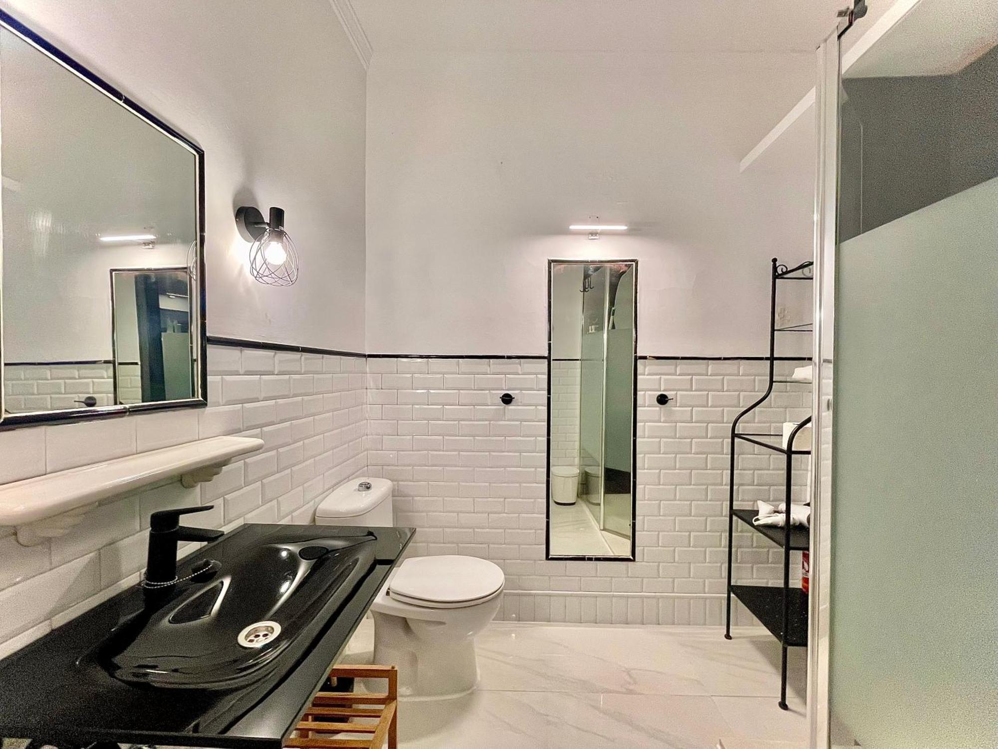 House -Rooftop&Jacuzzi -Stayinseville Ngoại thất bức ảnh